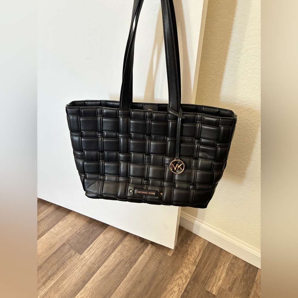 Michael Kors Black Quilted Tote With Wallet!